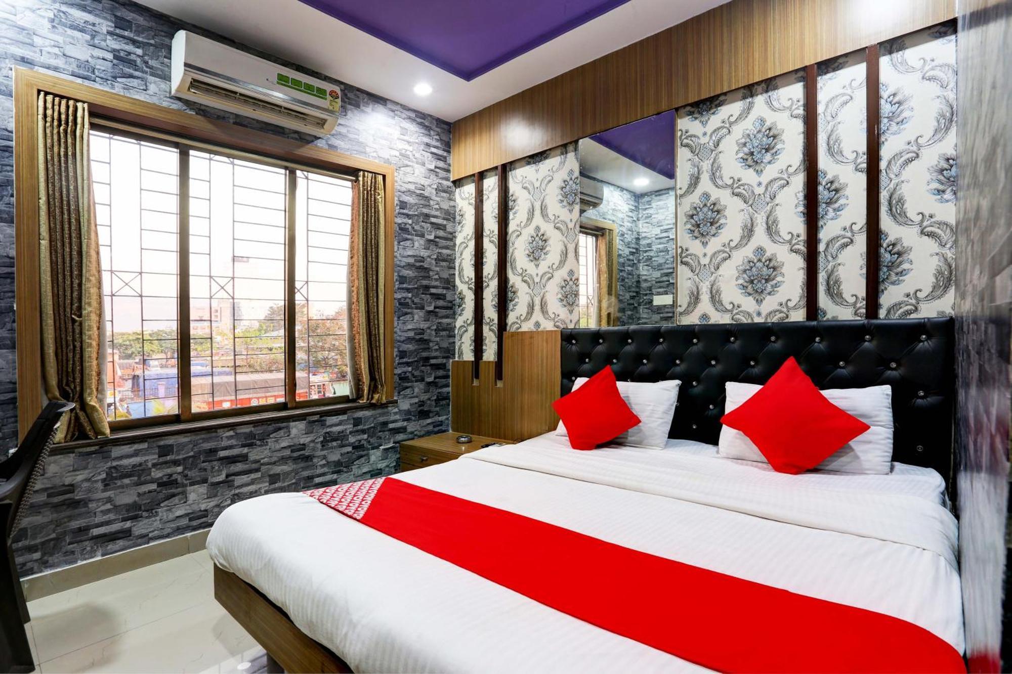OYO Flagship 83189 Hotel Yatri Yadgar Navi Mumbai Exterior foto